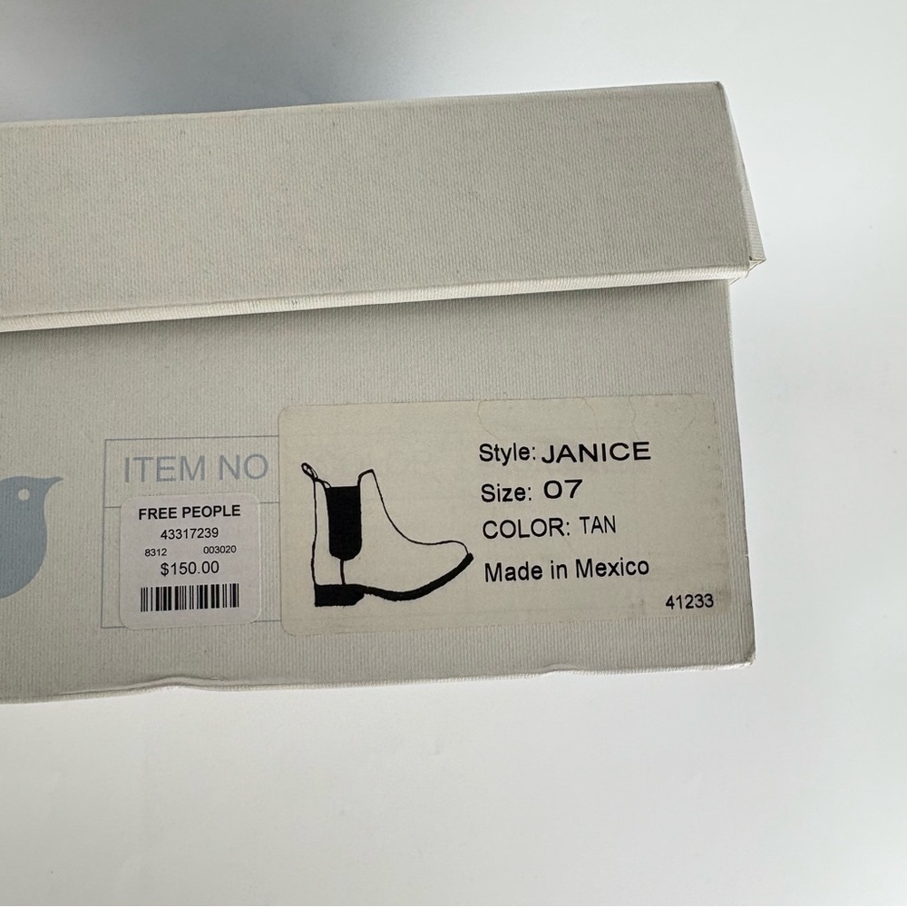 NIB Free People Farylrobin Janice Booties - Picture 2 of 8